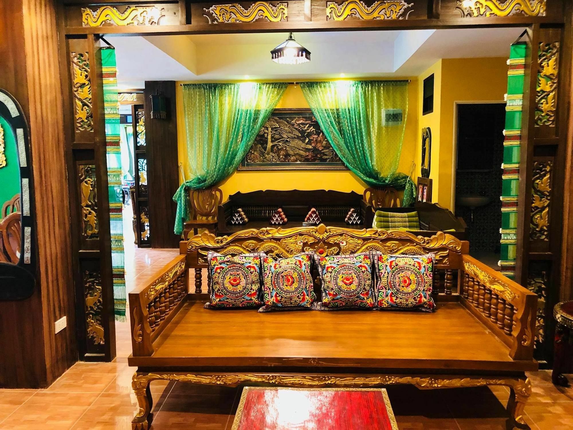 Faikham Hotel Chiang Mai