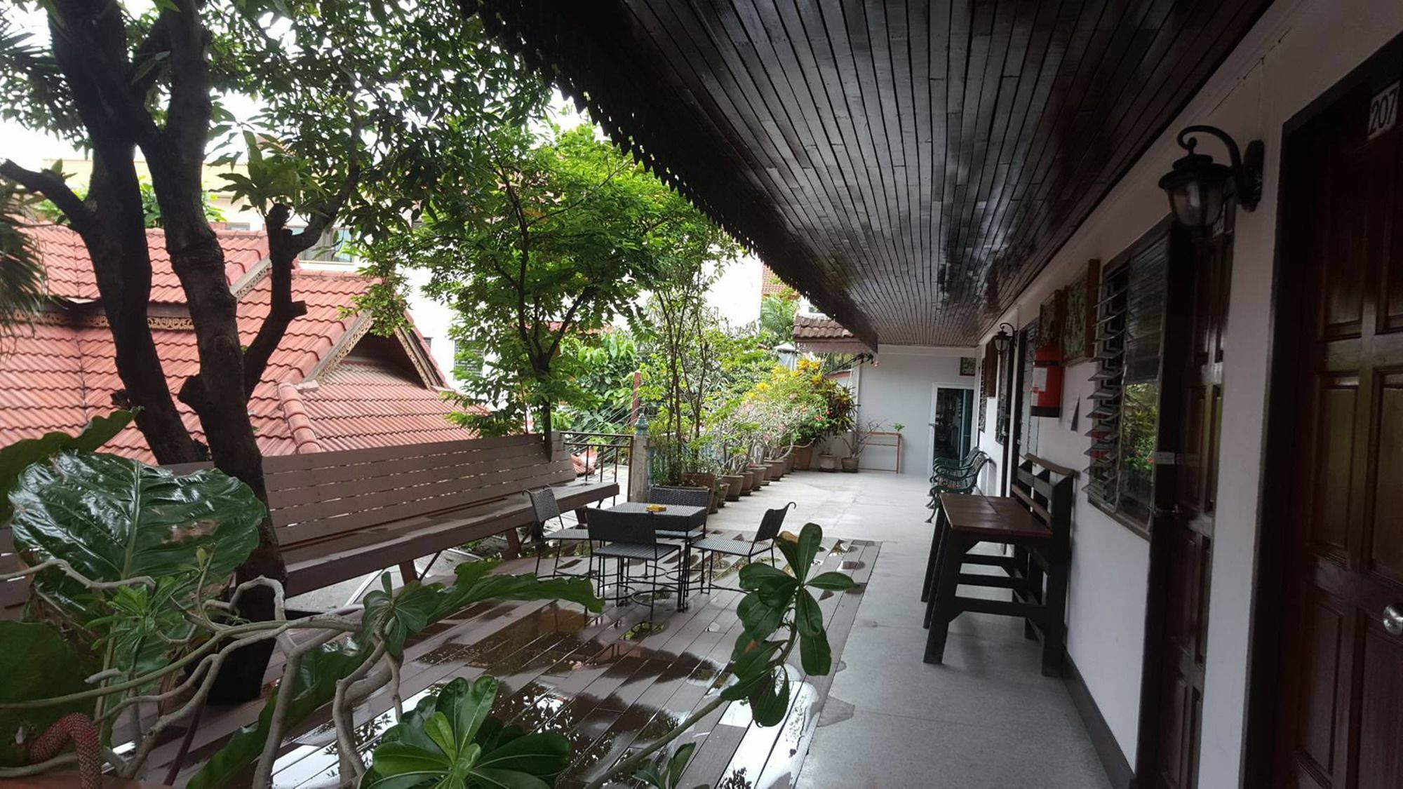 Libra Hotel