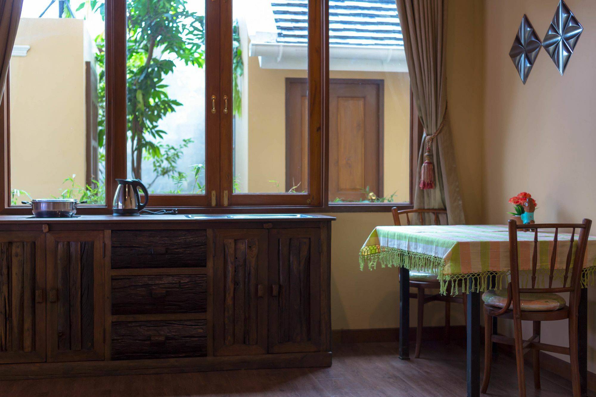 Huean Kham Hom Hotel Chiang Mai