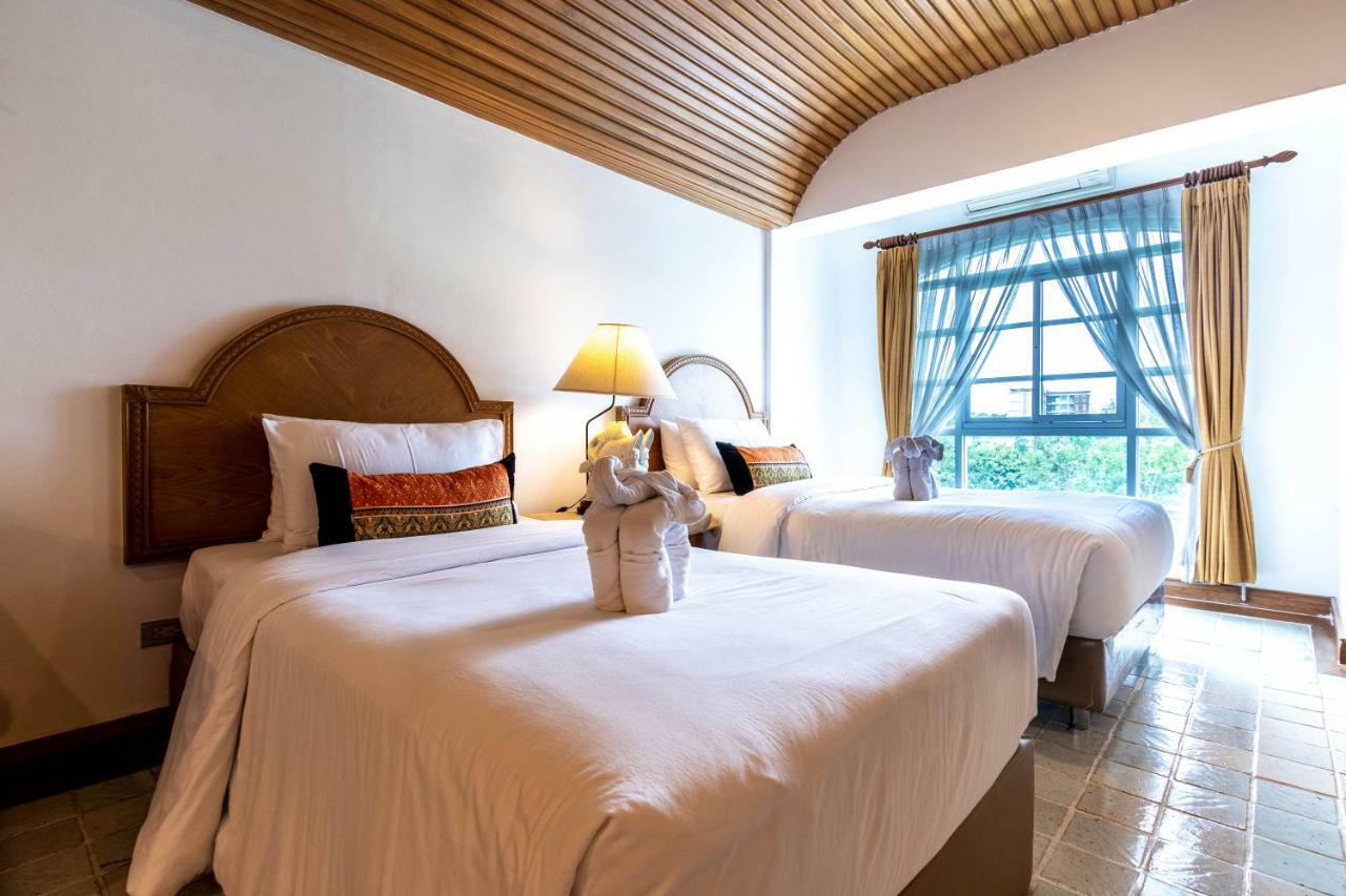 Hotel Palm Springs 3*