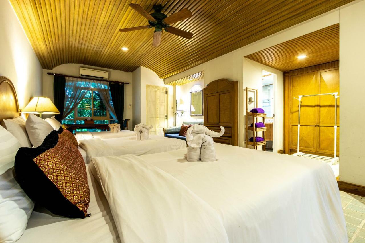 Hotel Palm Springs 3*