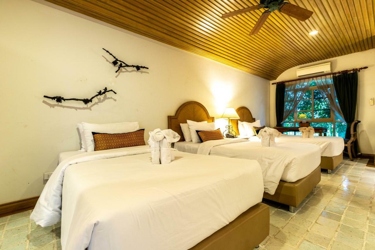 Palm Springs 3*