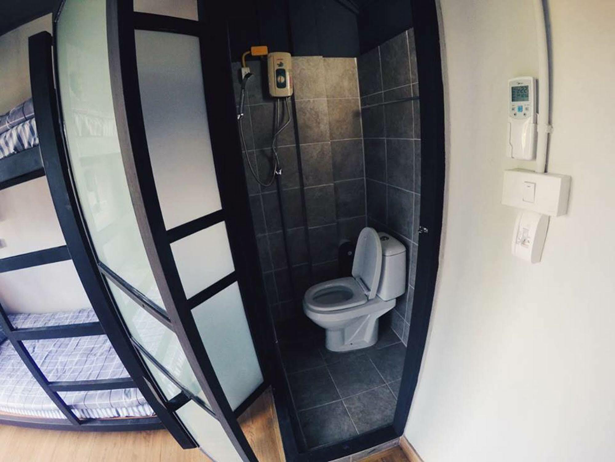 Hostel Chiangmai Moli (adults Only) *