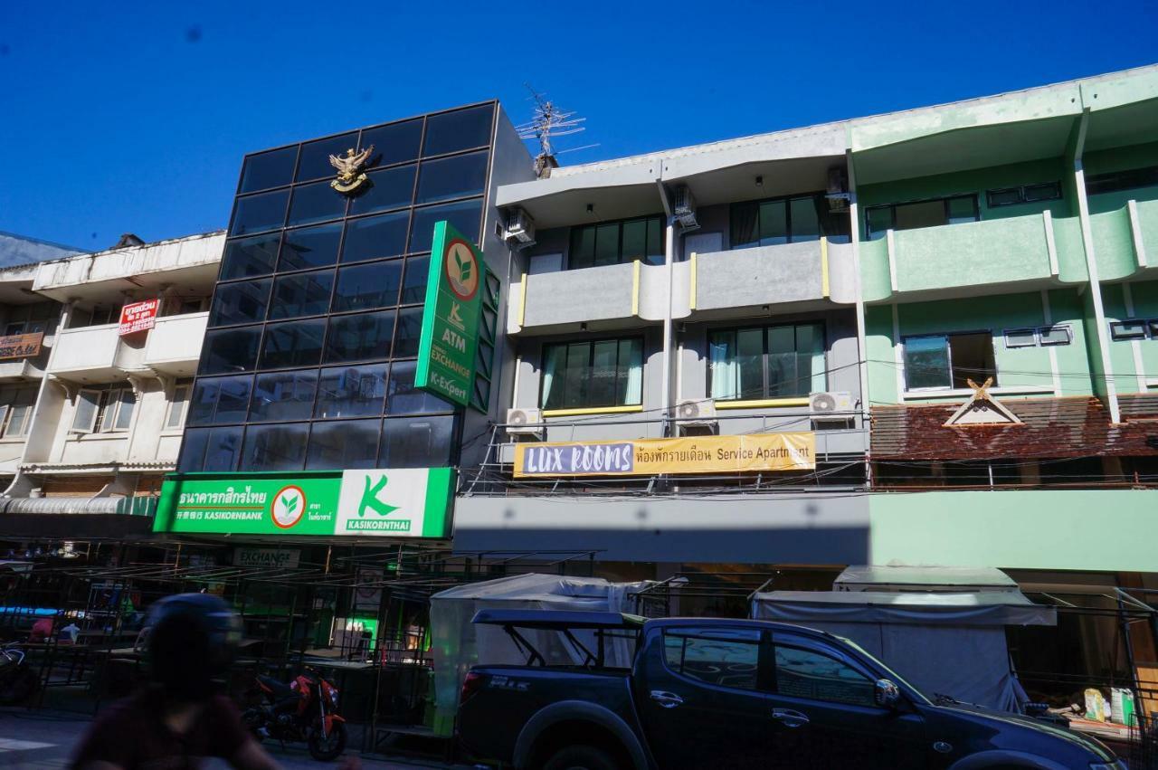 Lux Night Bazaar Hotel