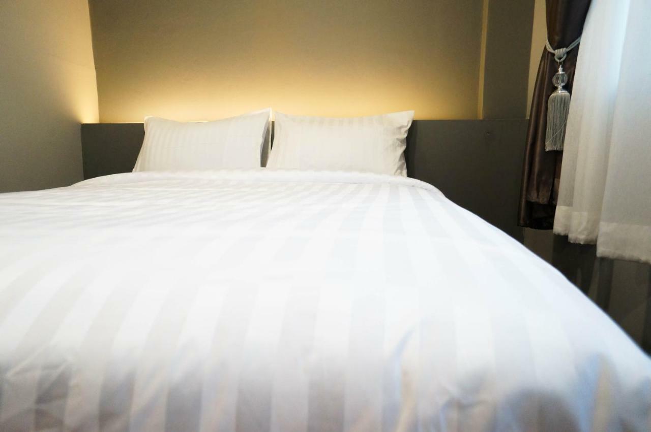 Lux Night Bazaar Hotel Chiang Mai