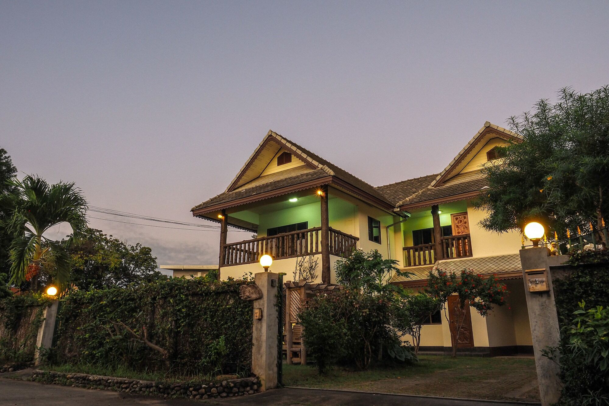 Villa Ashira House *