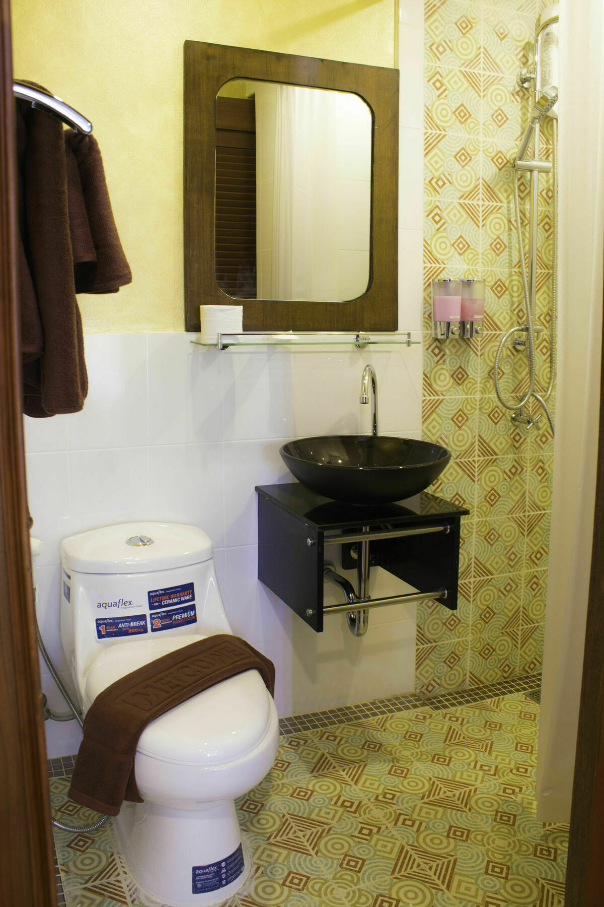 M Y Hotel