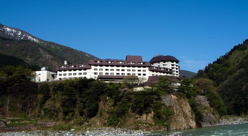 Eurasia 4*