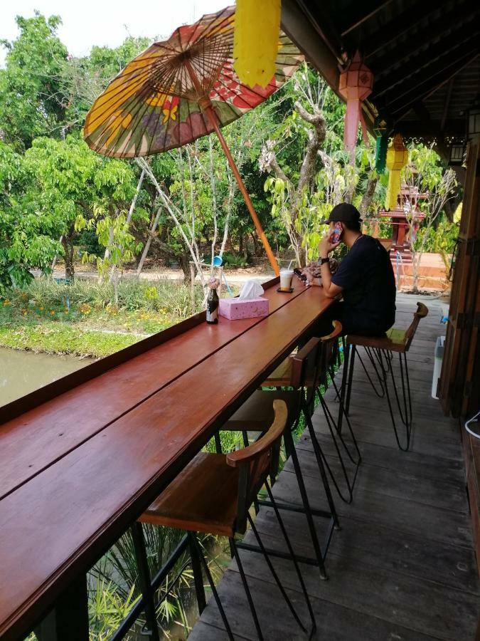 Villa Heanmaeloung Resort. *