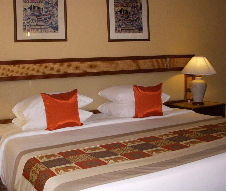 Chiangmai Plaza Hotel