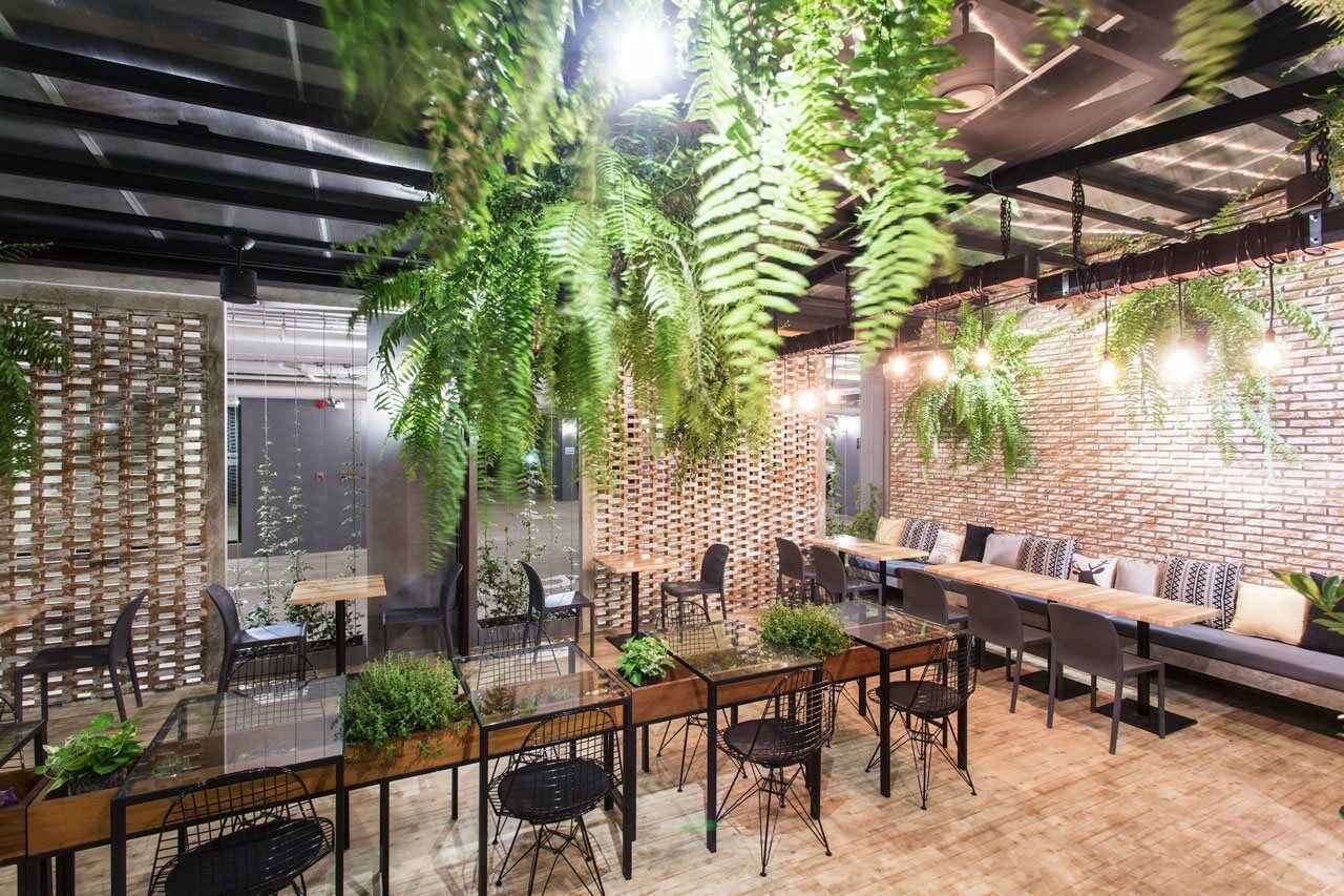 Hotel Cross Vibe Decem Nimman