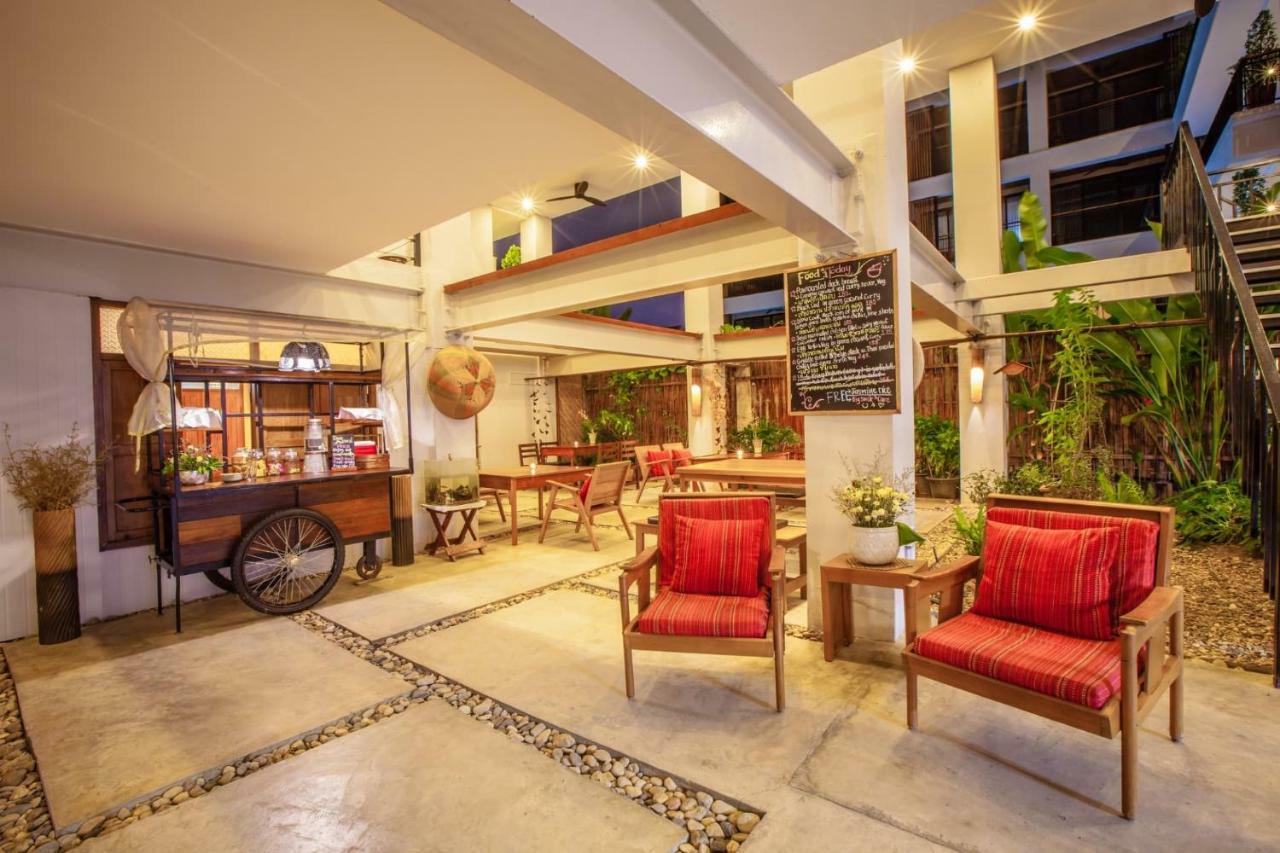 Sugarcane Hotel
