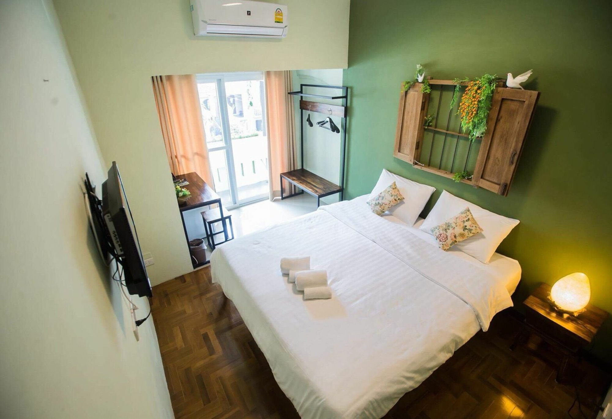 I Boutique House 2*