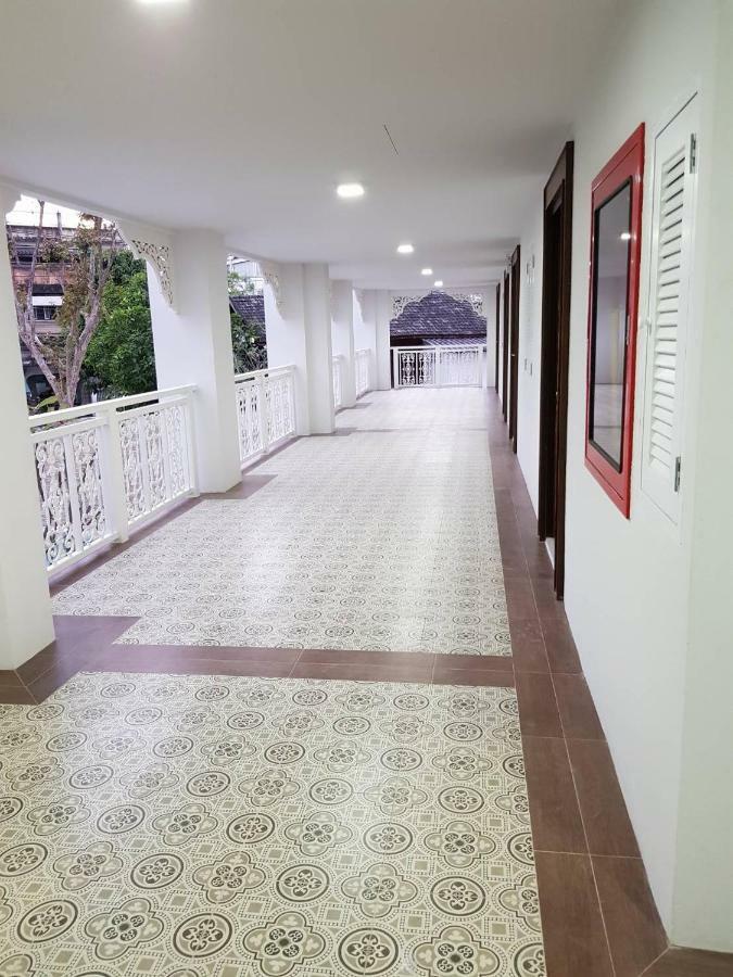 Hotel White Boutique And 4*