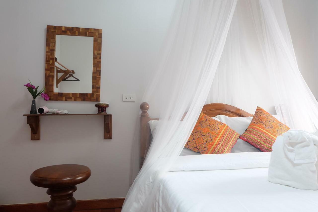 Aphilapa Hotel