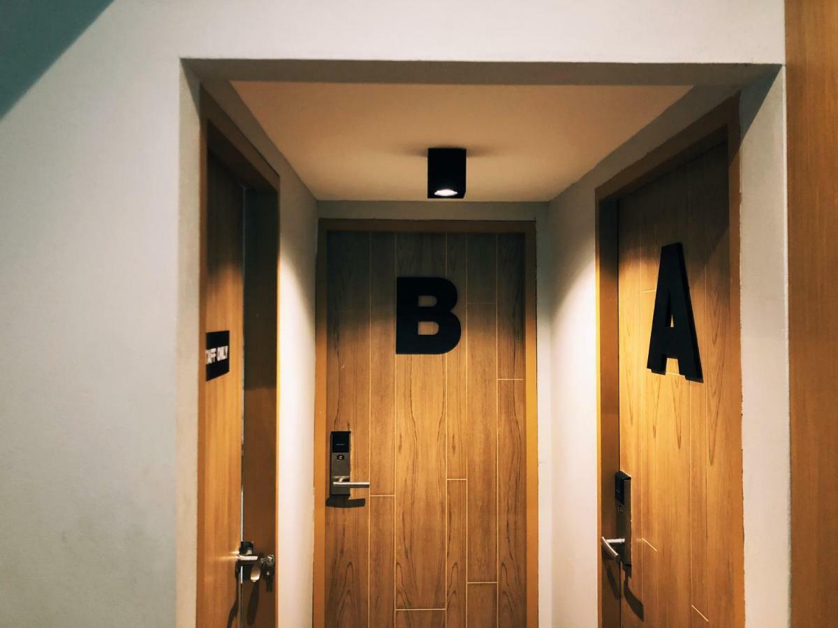 Thapae Hostel *