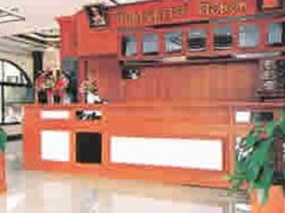 Super Oyo 1096 Winner Hotel