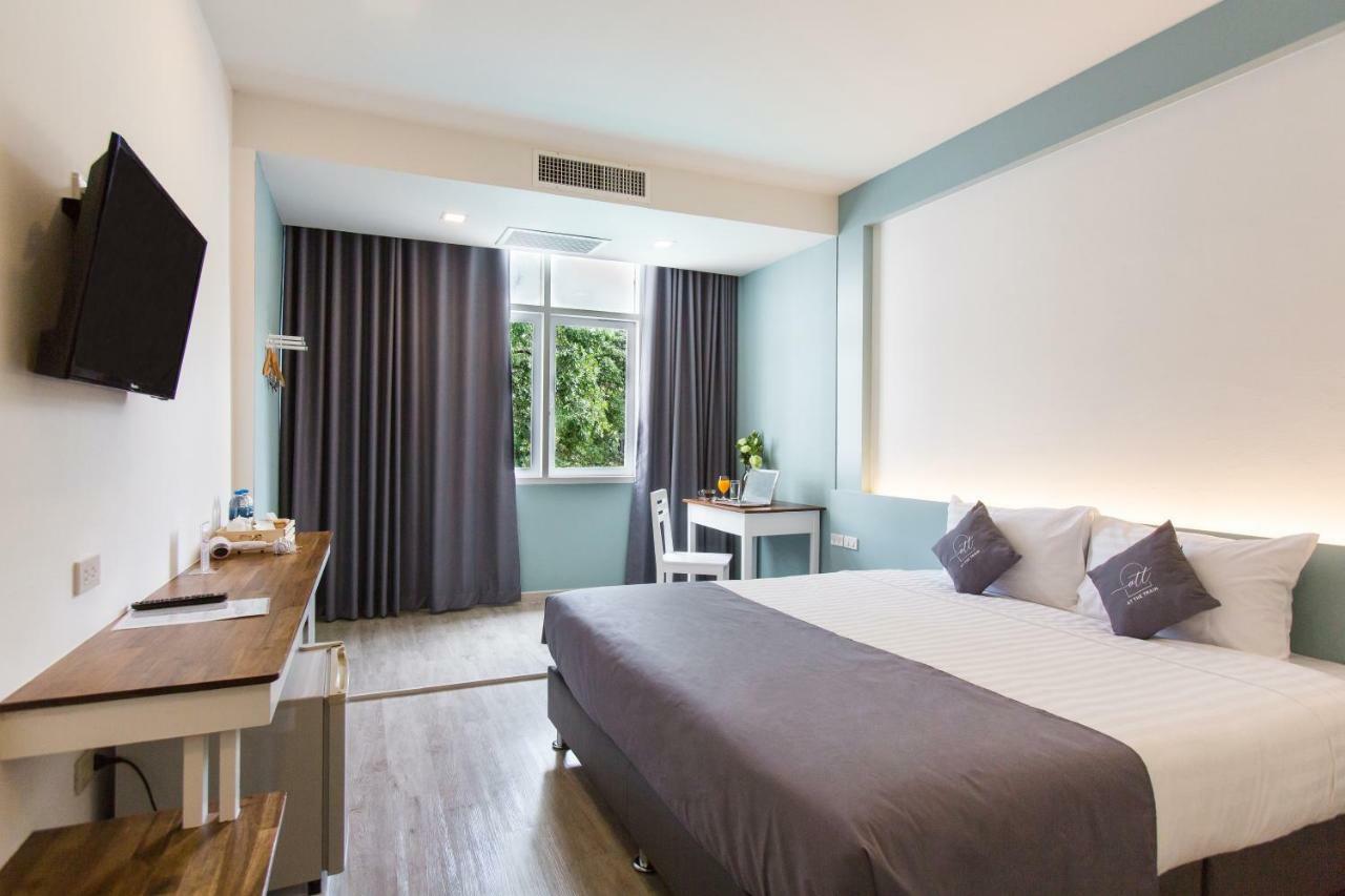 Hotel At The Train 3*