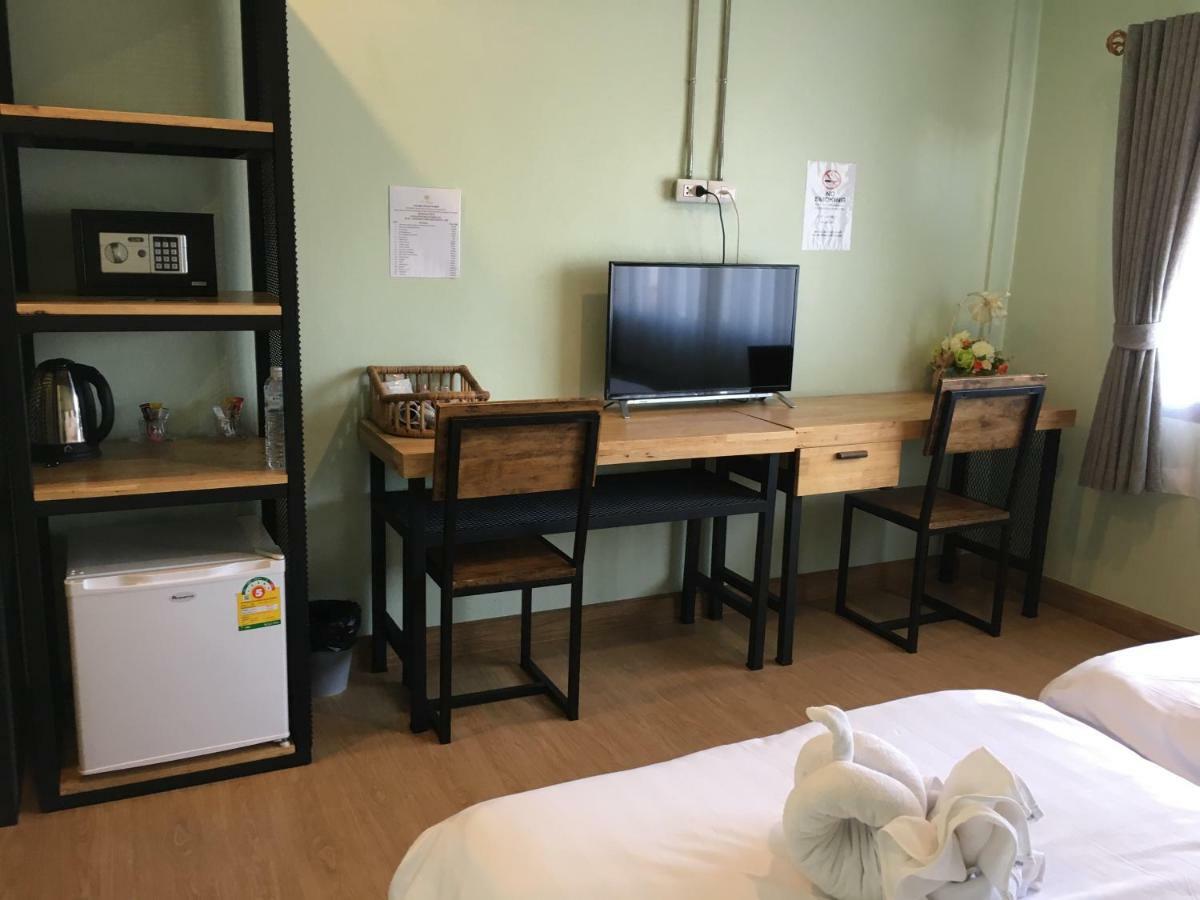 Nai Wiang Poshtel *