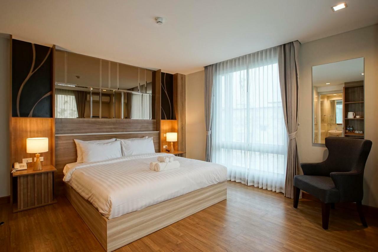 Nantra Chiangmai Riverfront Hotel