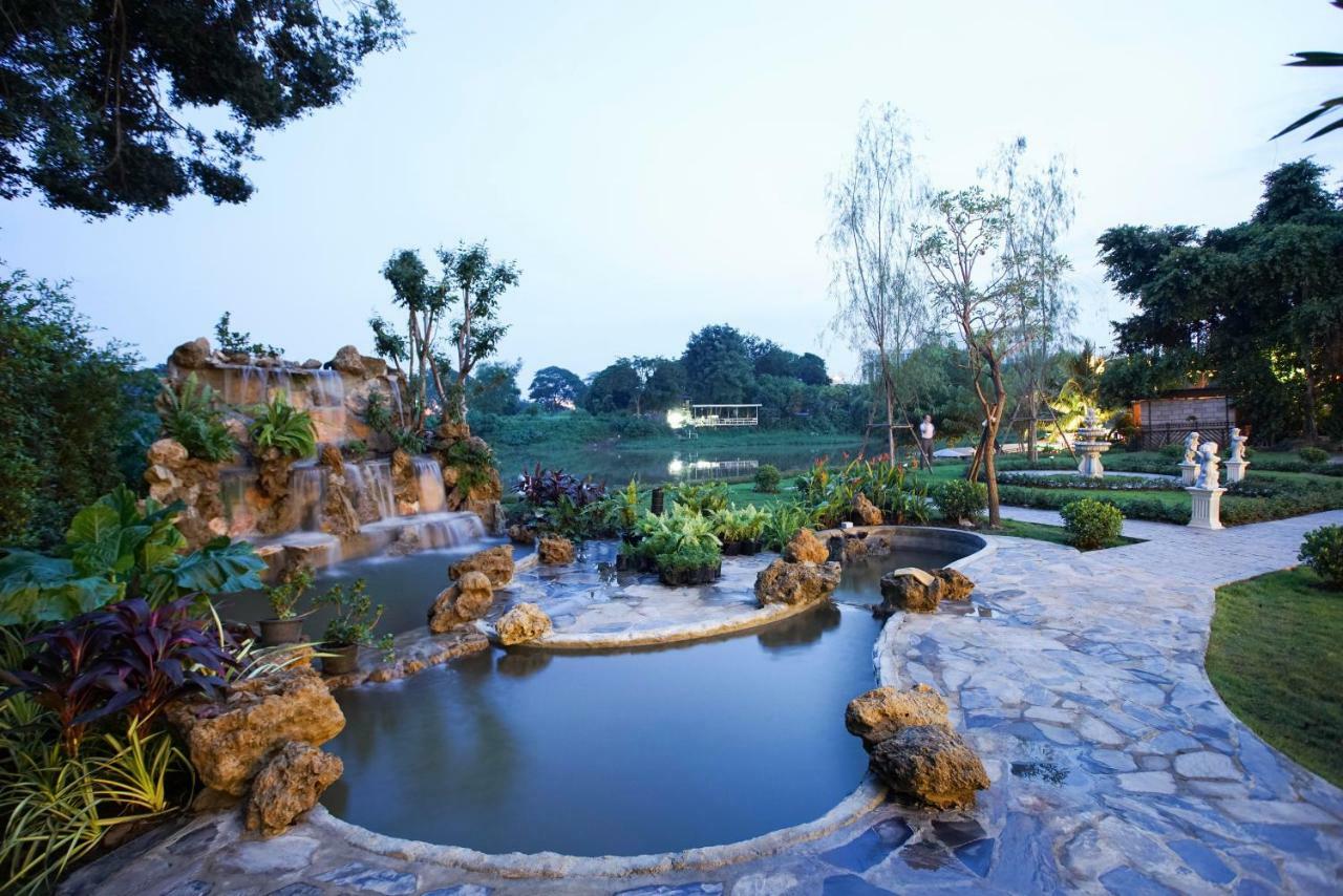 Nantra Chiangmai Riverfront