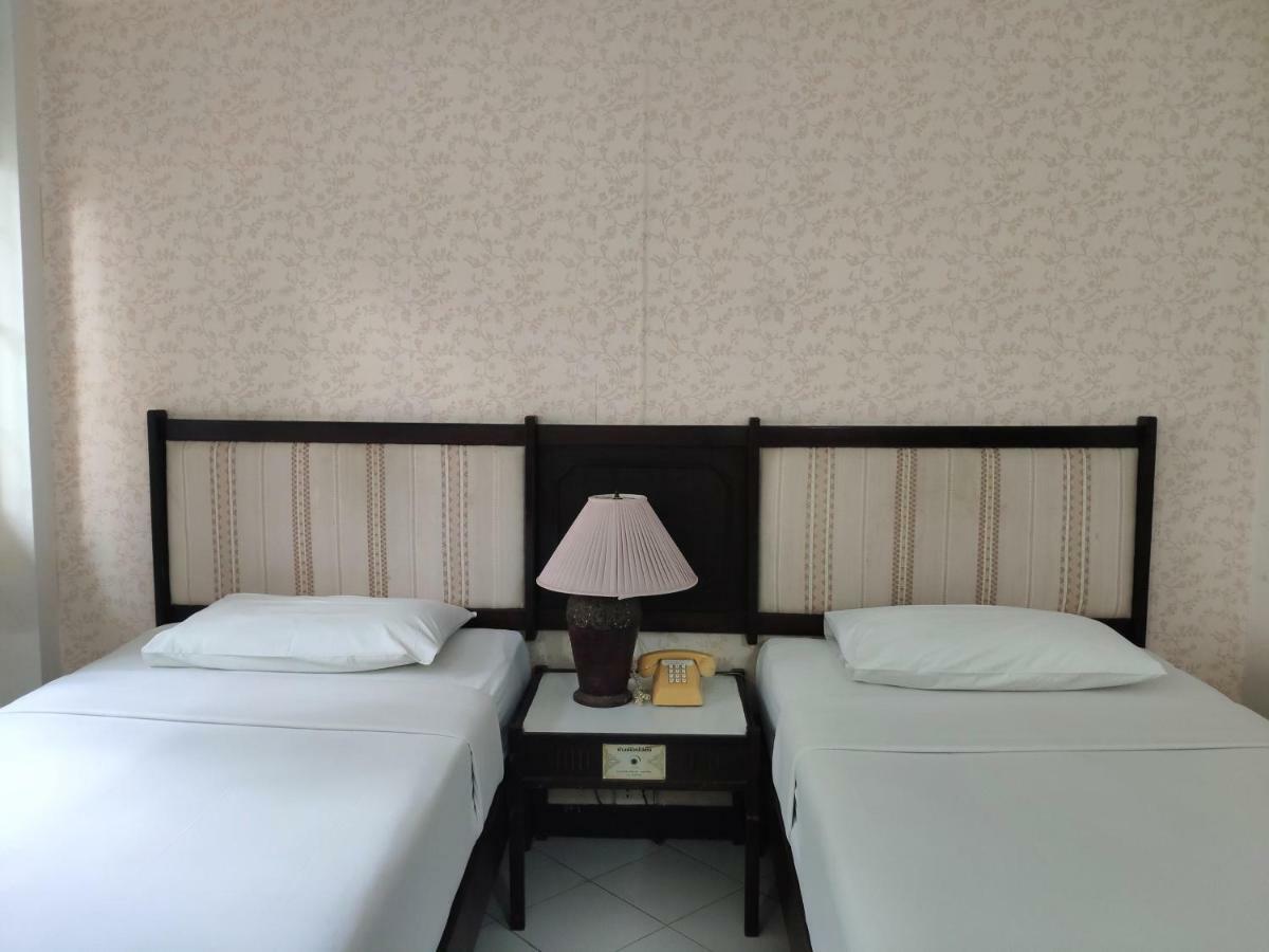 Changpuak Hotel 2*