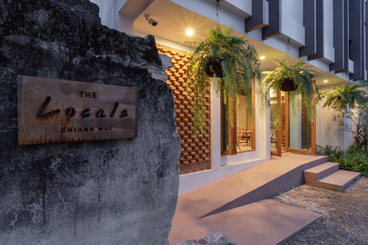 The Locals 3*