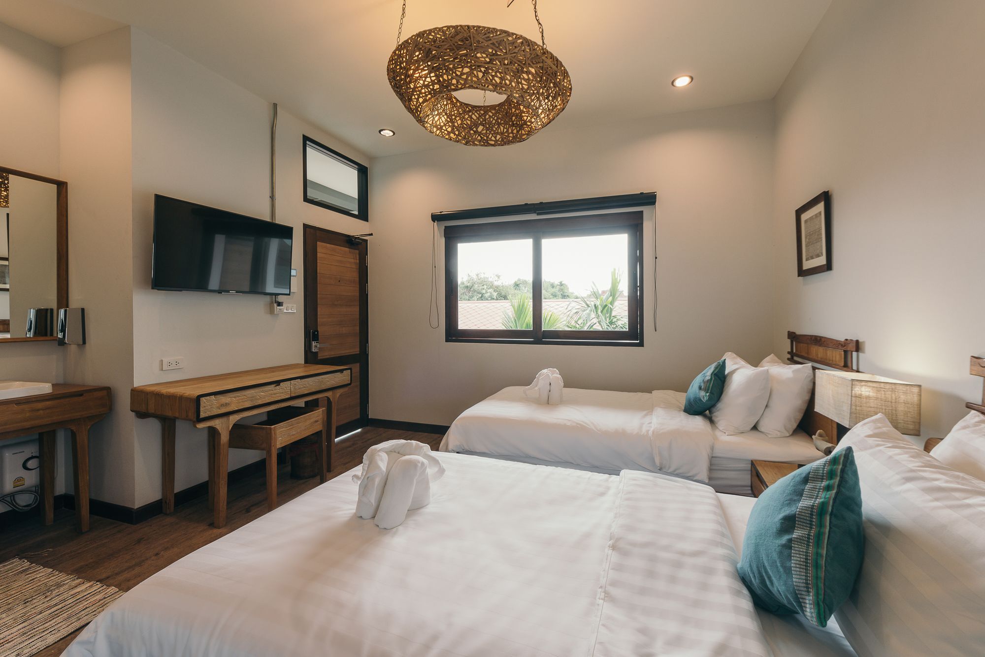 33 Poshtel (adults Only)