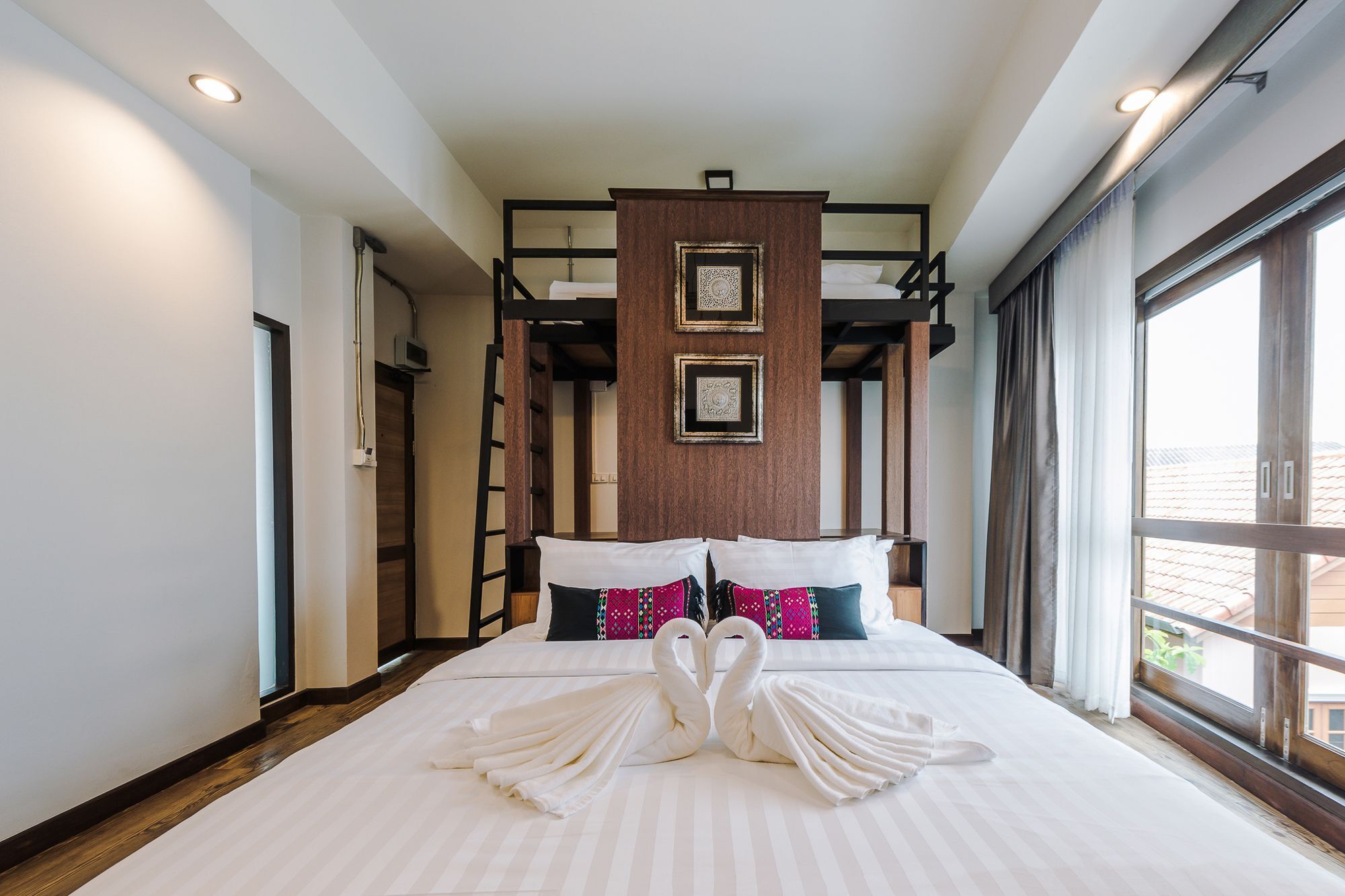 33 Poshtel (adults Only) 3*