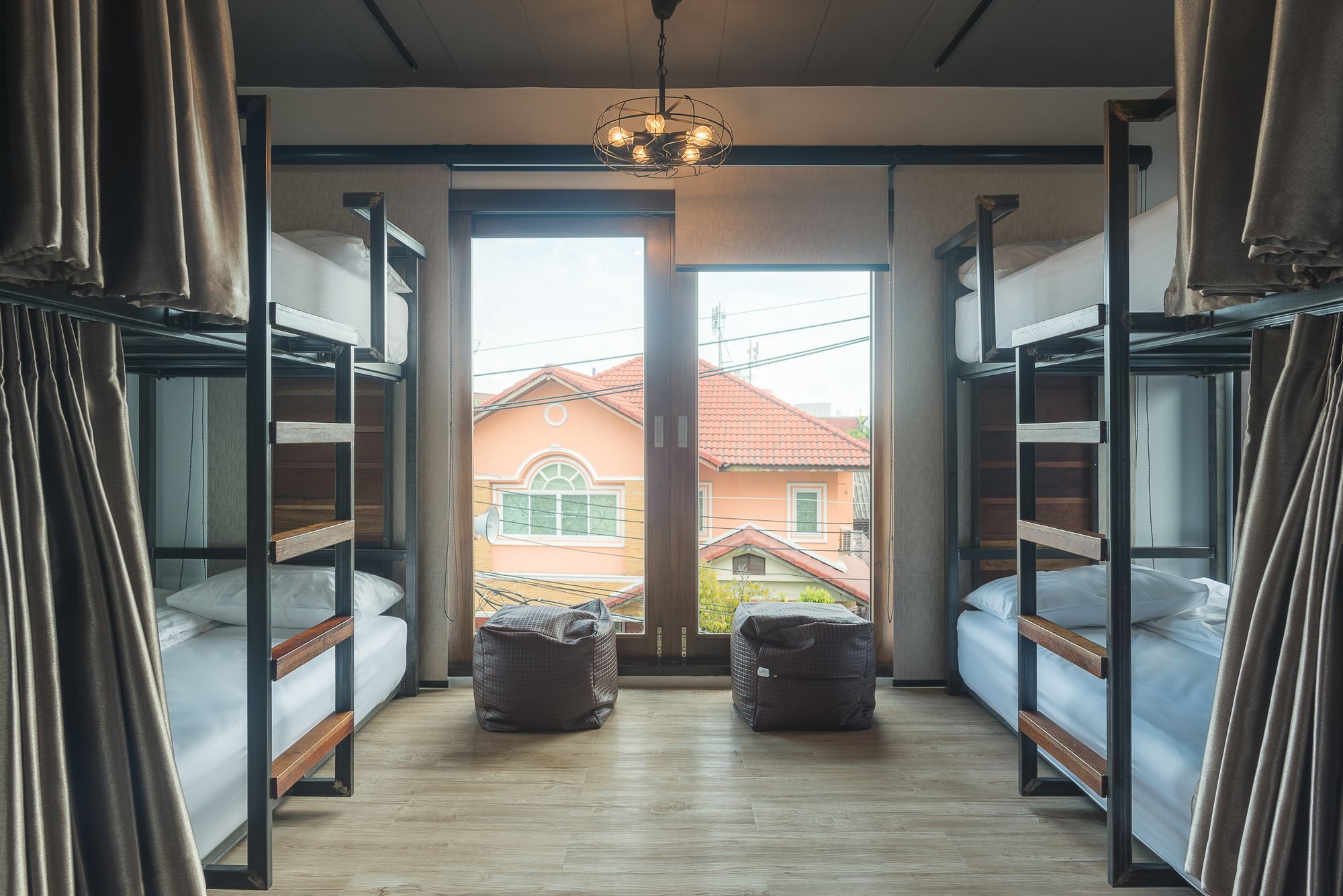 Hotel 33 Poshtel (adults Only) Chiang Mai