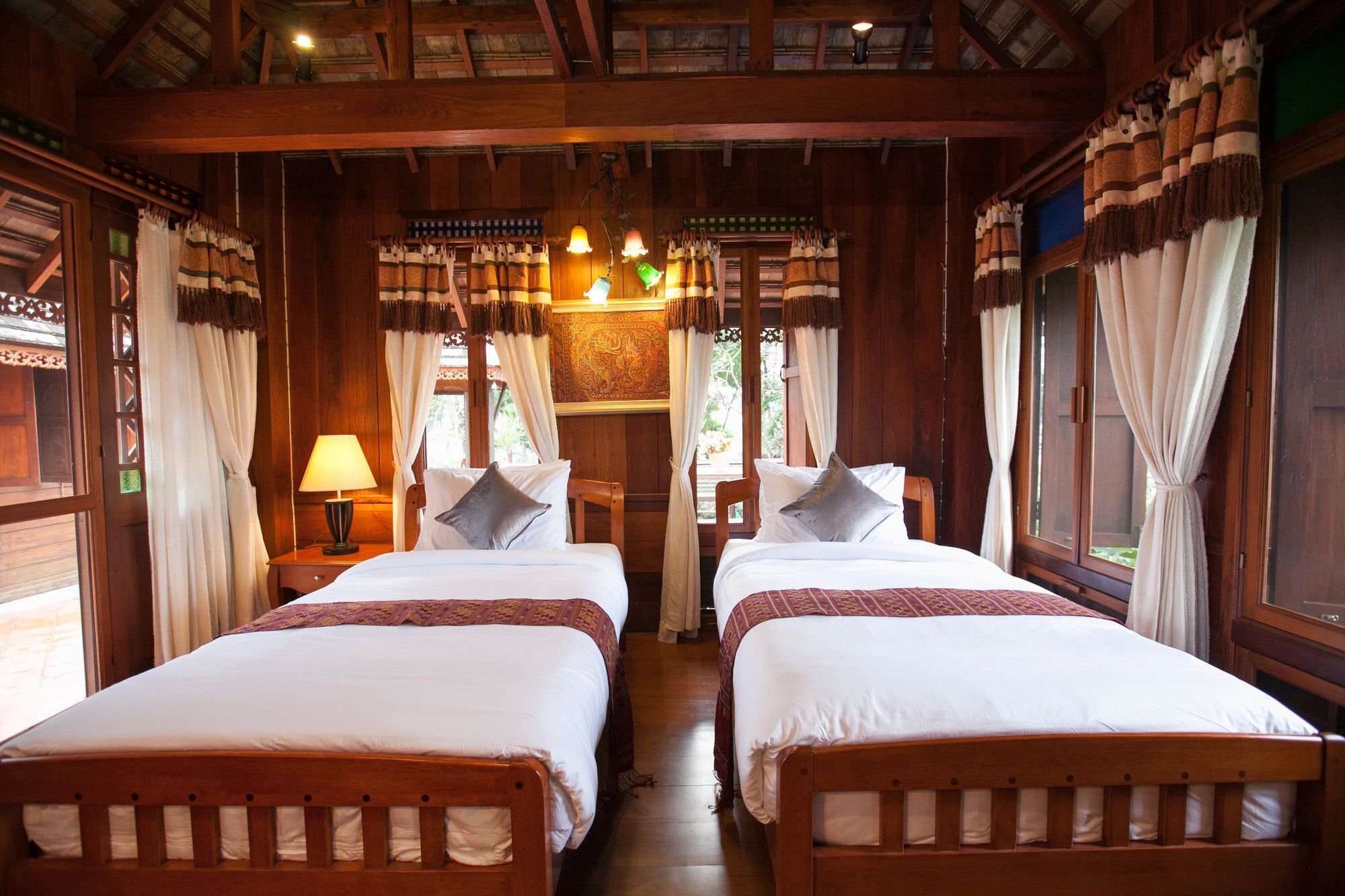 Resort Baansuwanburi 3*