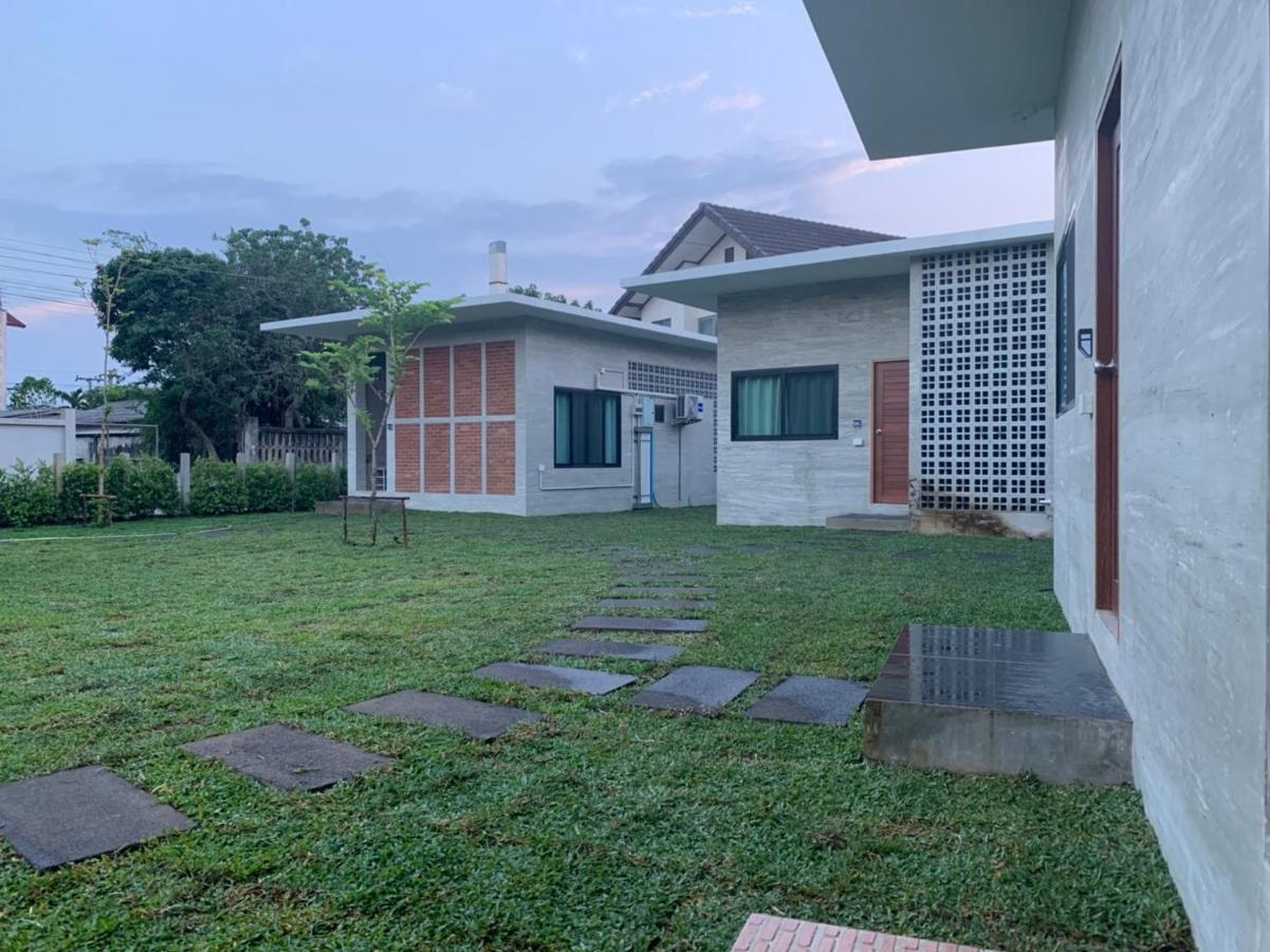 ปันสุข ห้องพักหลักร้อย Pun-suk Casa de hóspedes Chiang Mai