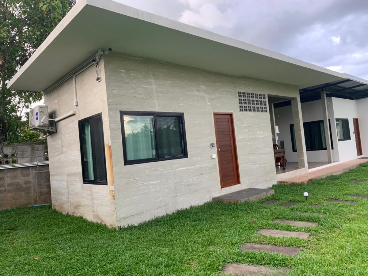 ปันสุข ห้องพักหลักร้อย Pun-suk Casa de hóspedes Chiang Mai