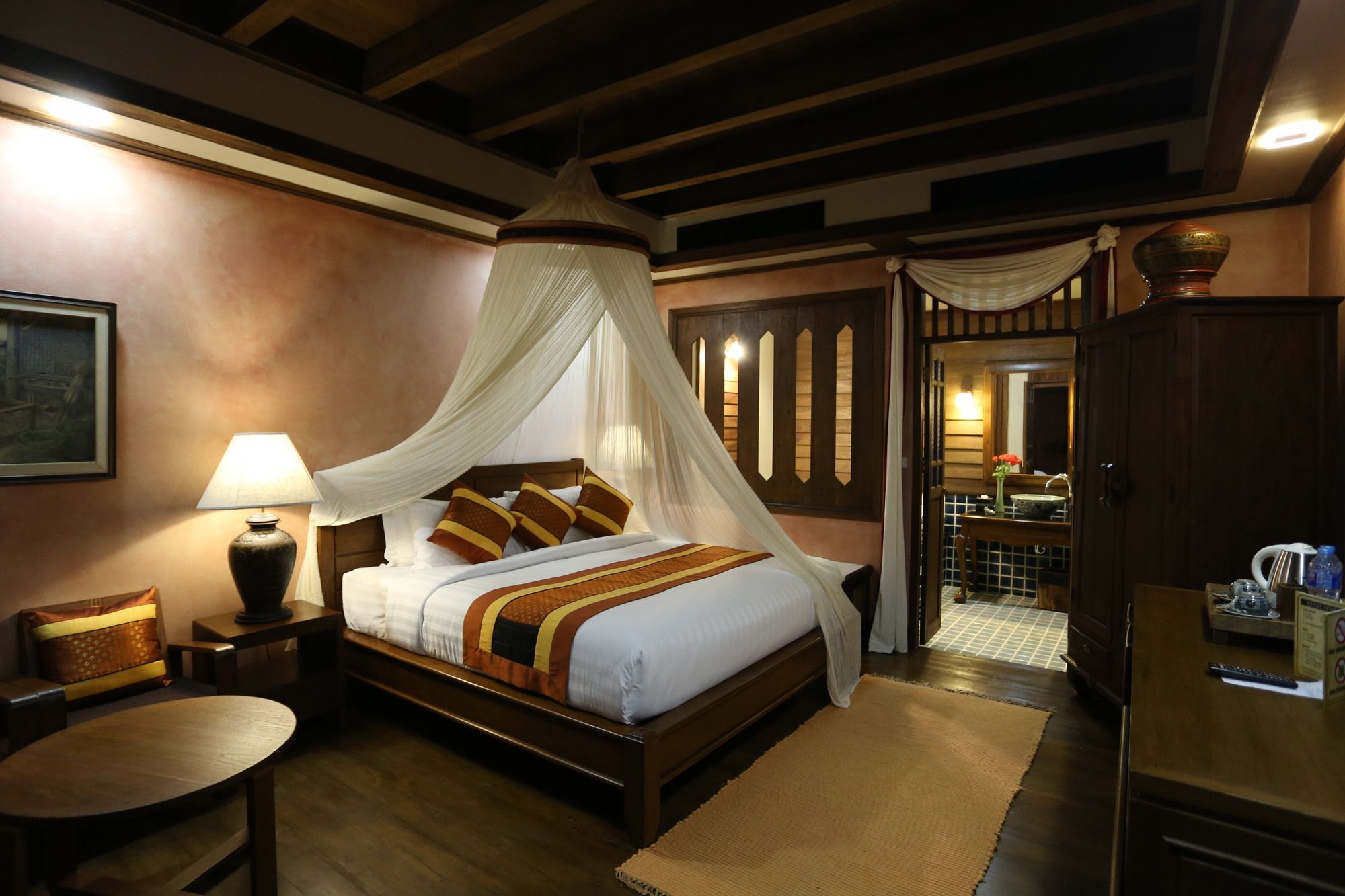 Resort Amata Lanna Village อมตะล้านนาวิลเลจ 4*