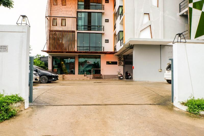 Mayb Hotel Chiang Mai