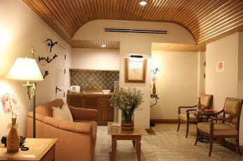 Hotel Palm Springs 3*