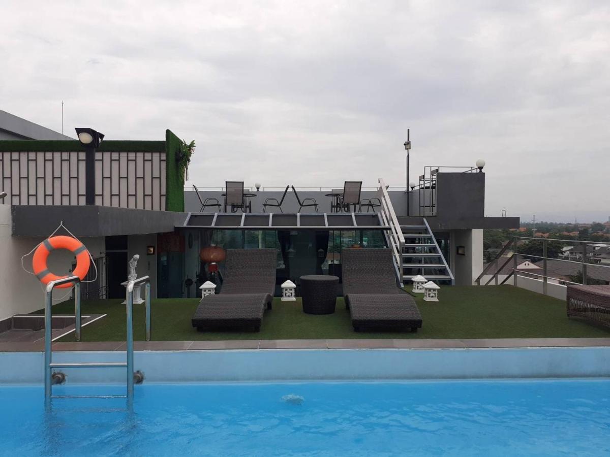 Hotel The Greenery & Chiang Mai