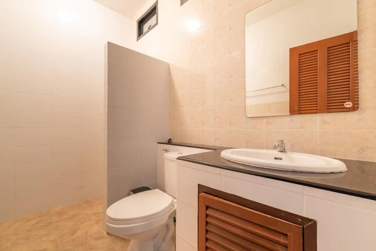 Homestay Loft Style Townhouse Near Old