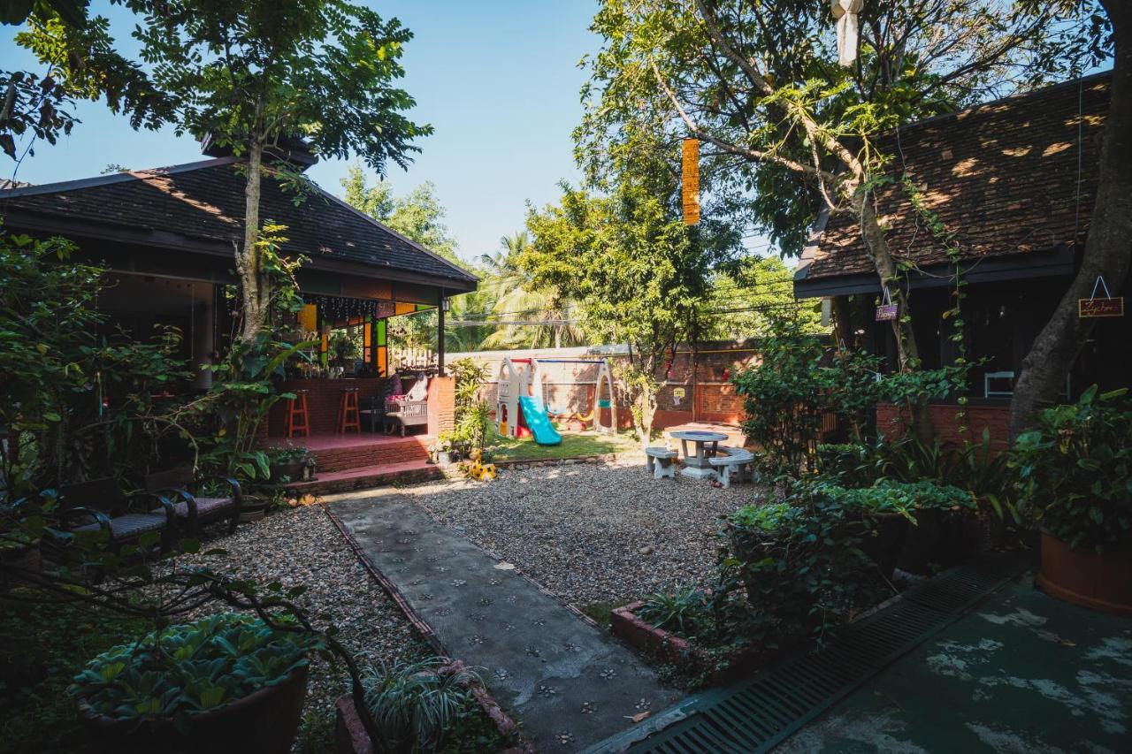 Joy's House & Tour Chiang Mai