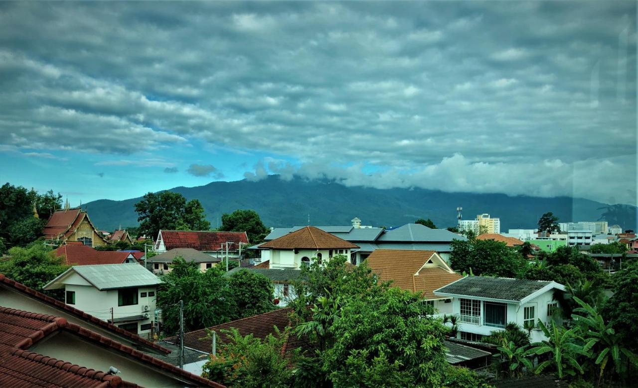 Nanta Glam Cm & Residences Hotel 4*