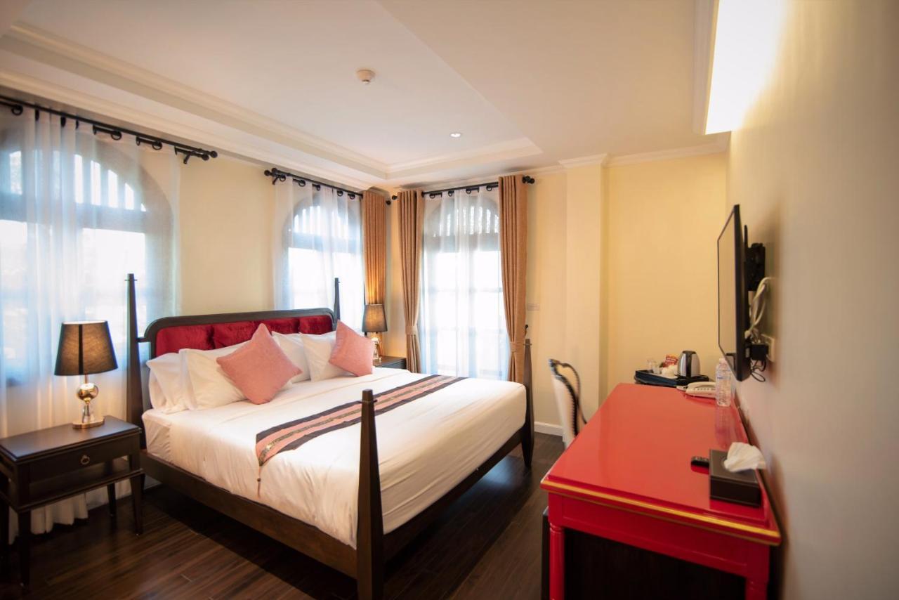 Hotel Nanta Glam Cm & Residences 4*