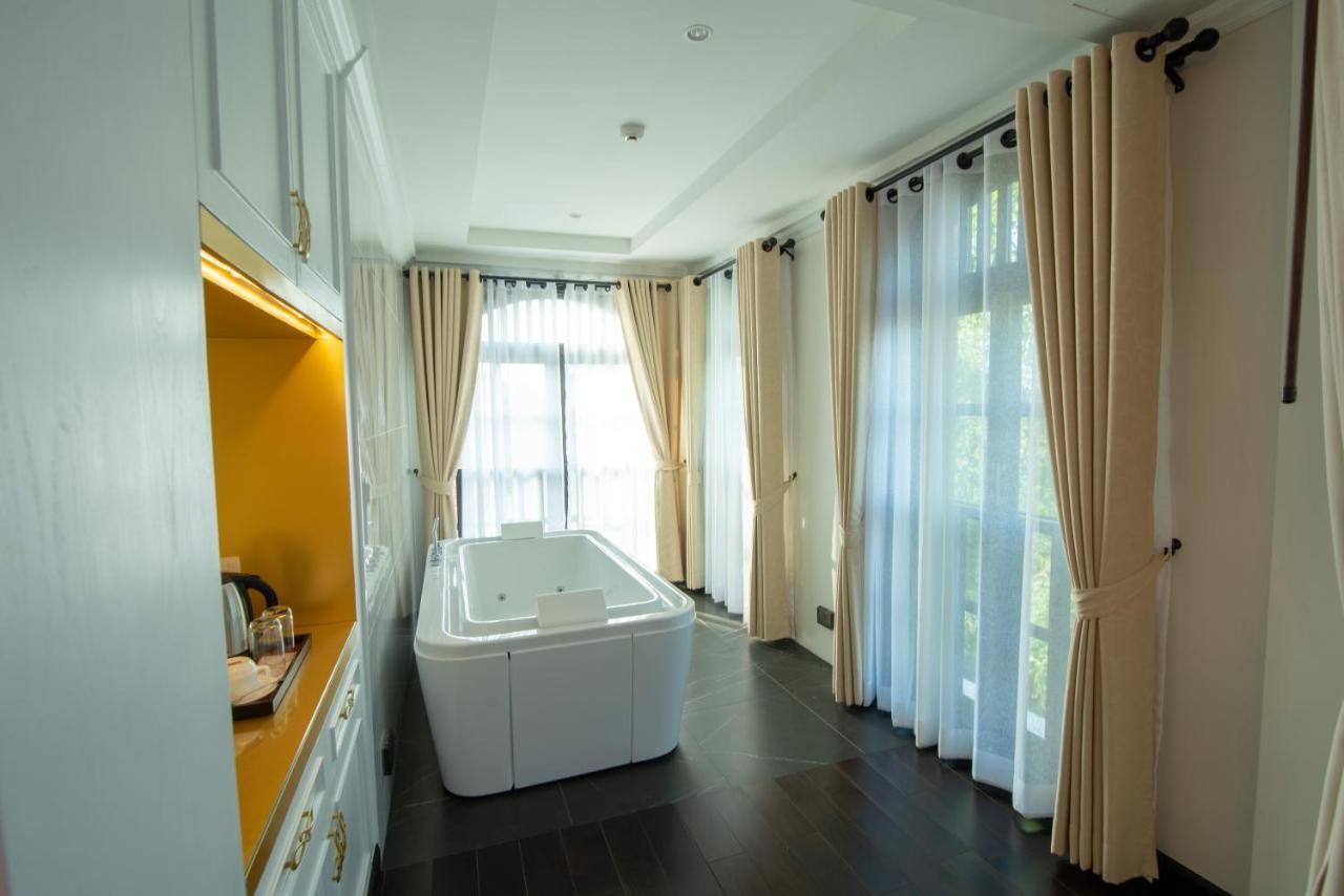 Nanta Glam Cm & Residences Chiang Mai