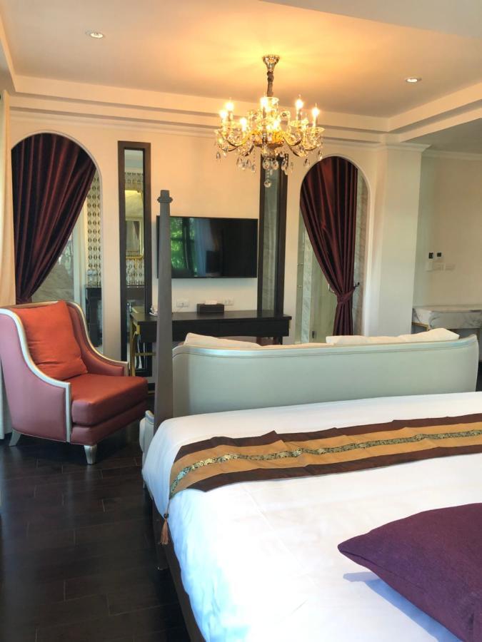 Nanta Glam Cm & Residences Hotel