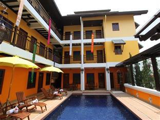Boutique House