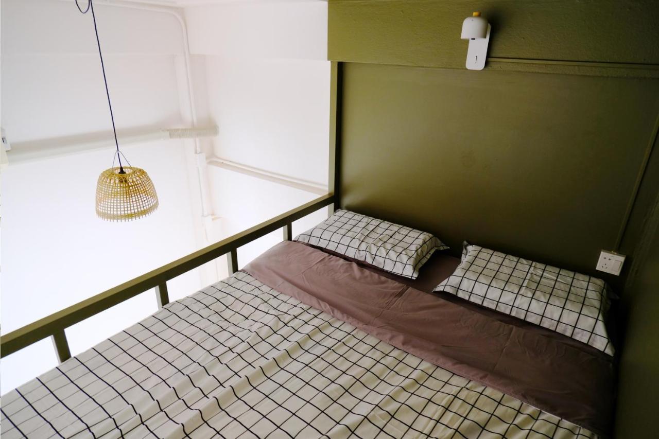 Float's House *