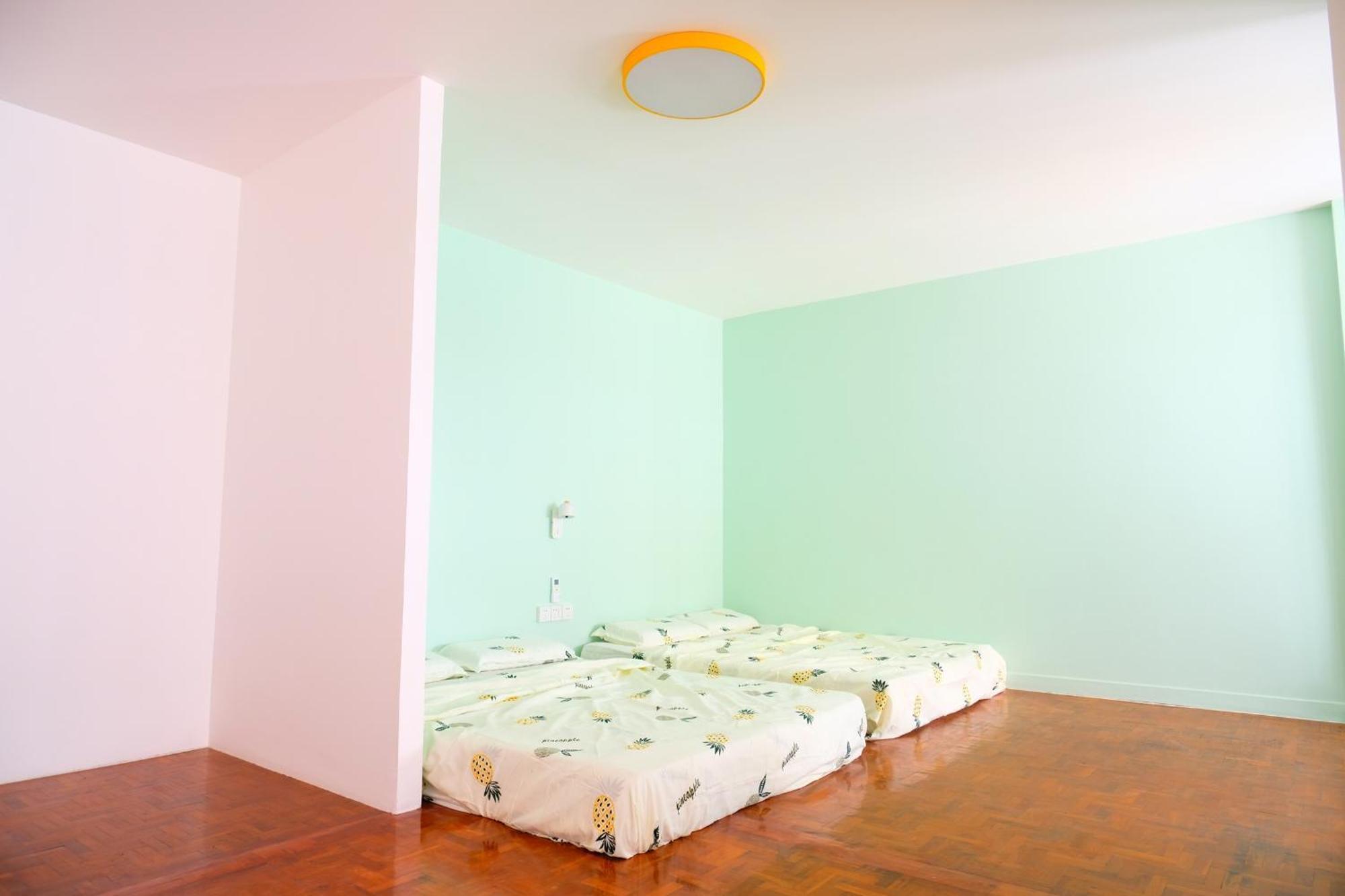 Float's House Homestay