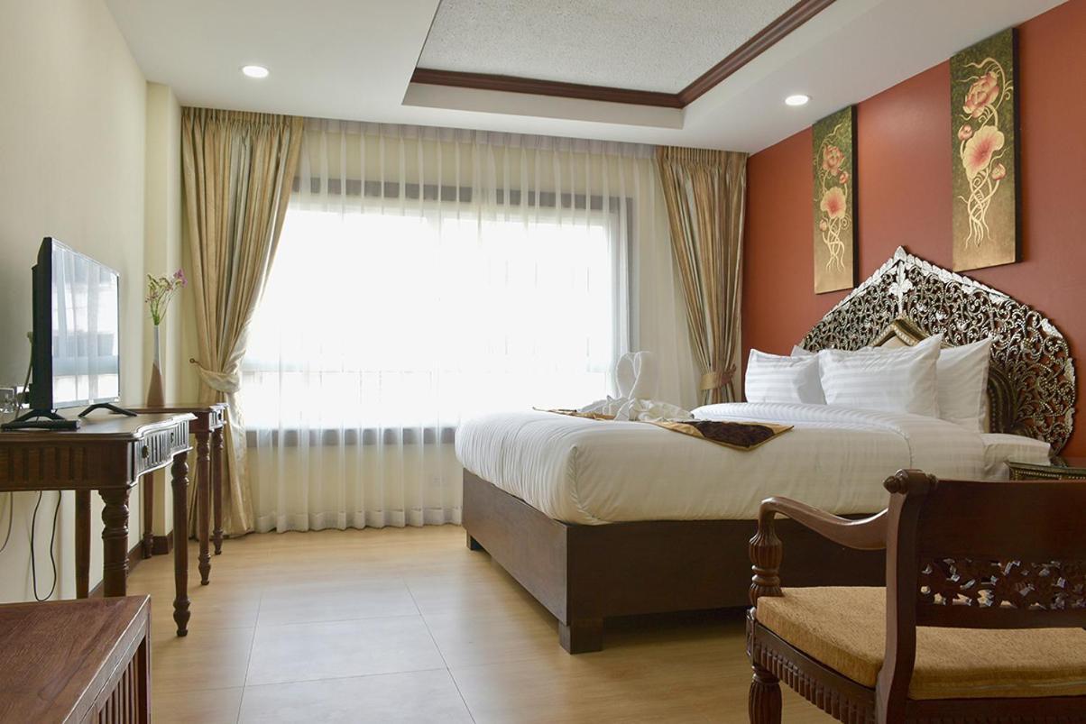 White Boutique And Hotel 4*