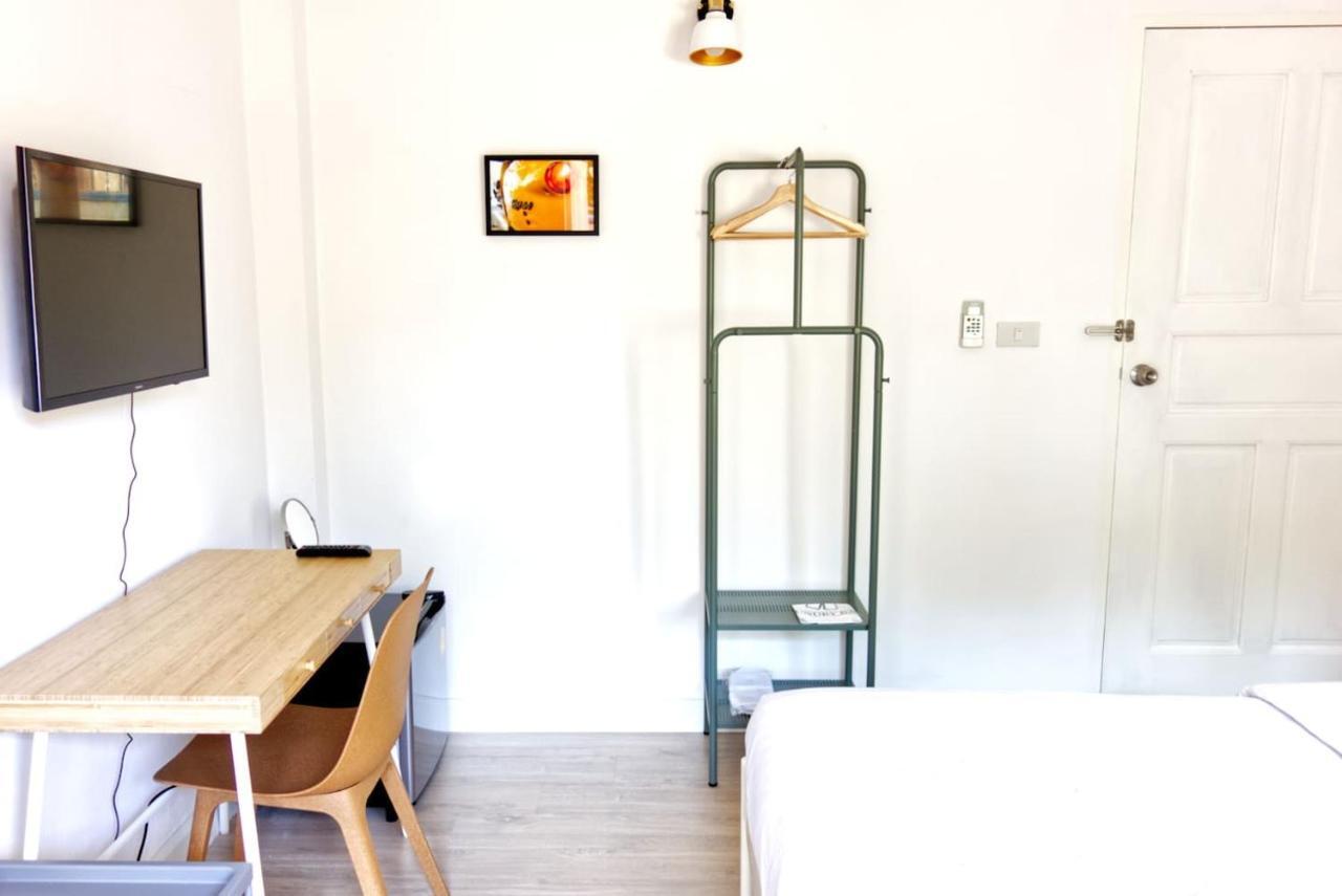 Guest house Belcarra Nimman Gallery Chiang Mai