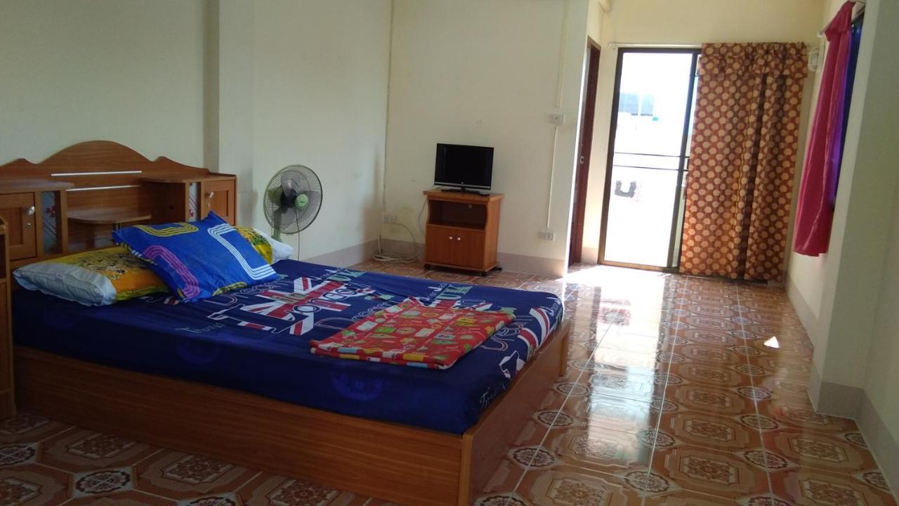 Rumah tetamu Chanaporn Place