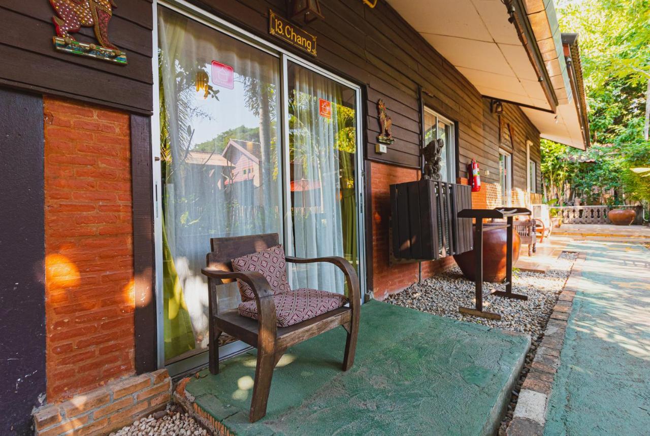 Joy's House & Tour Bed & Breakfast 2*